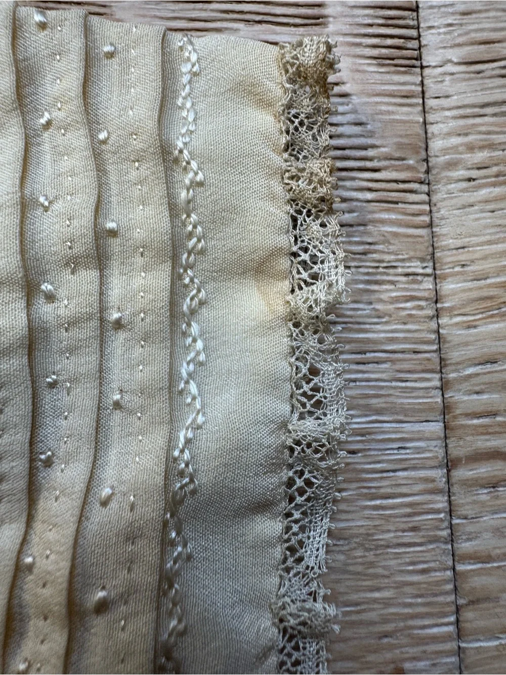 🔥VINTAGE Handmade Baby Bonnet - Cream DARLING! Price Firm!